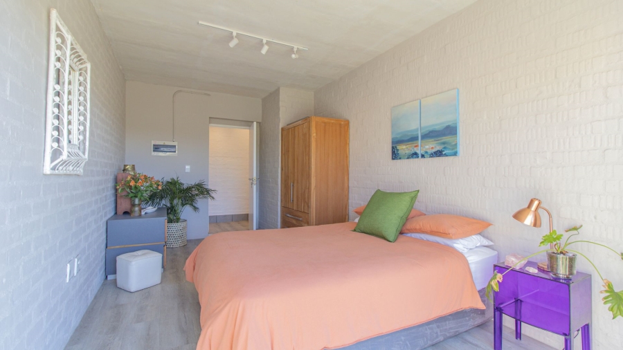 5 Bedroom Property for Sale in Riebeek Kasteel Western Cape